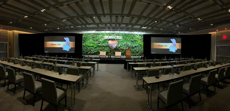 summit-event-stage